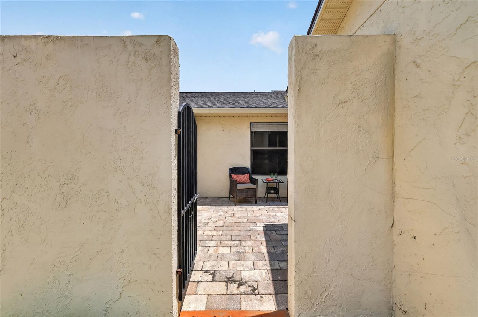 2214 Cypress Cove Dr #4 Property Photo 6