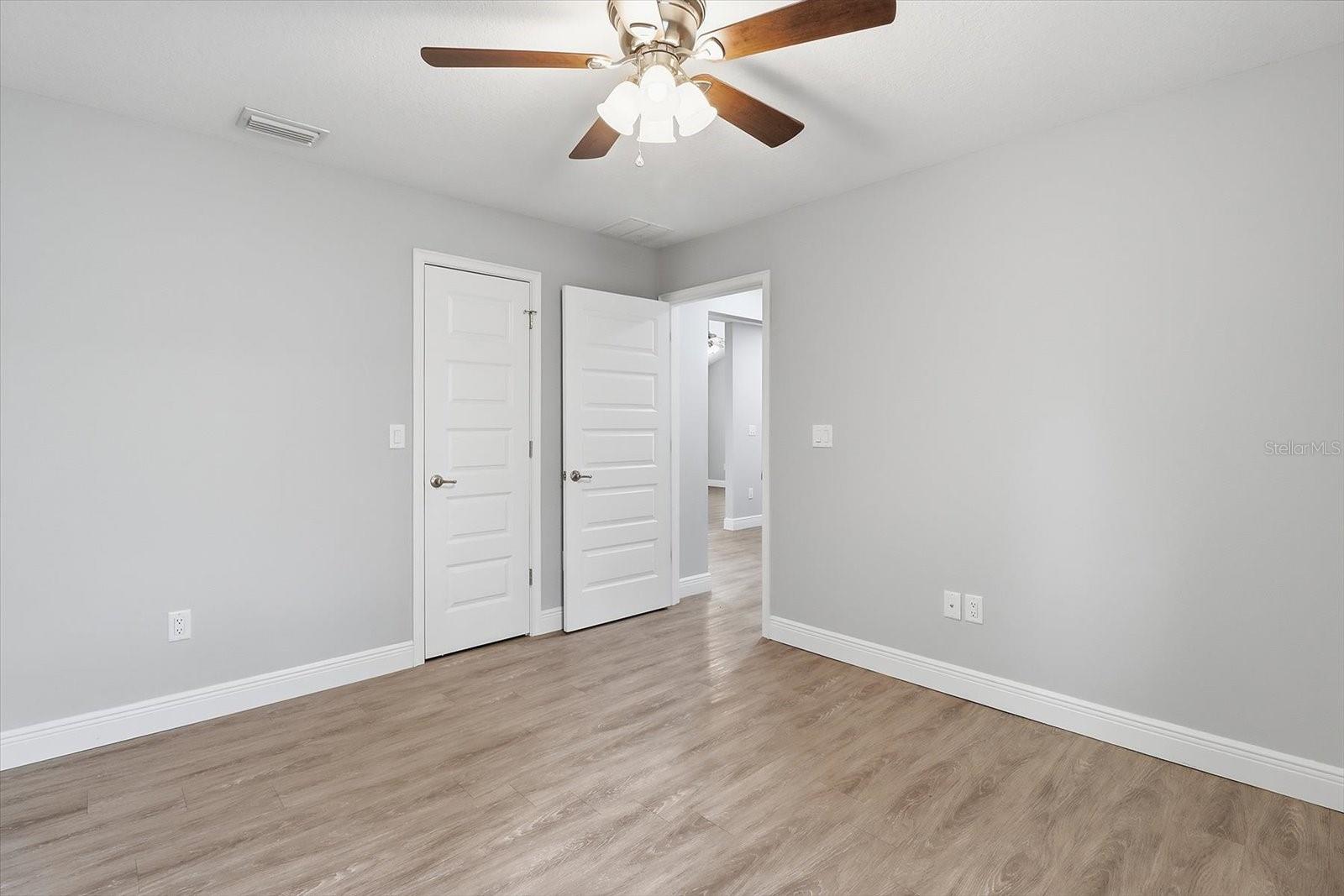 9143/9141 N Travis Dr Property Photo 23