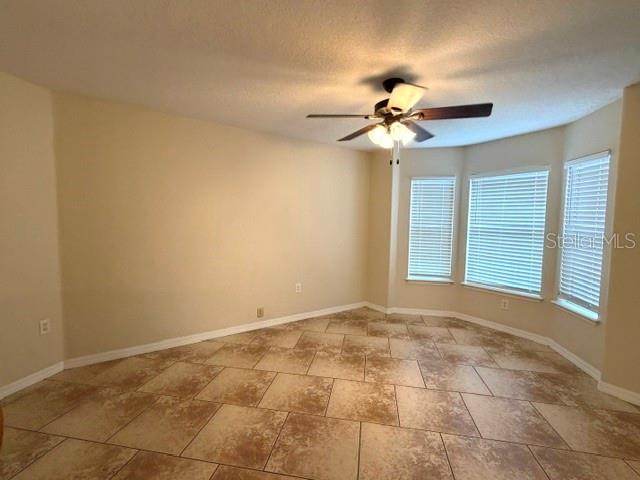 36022 Michigan Dr Property Photo 5
