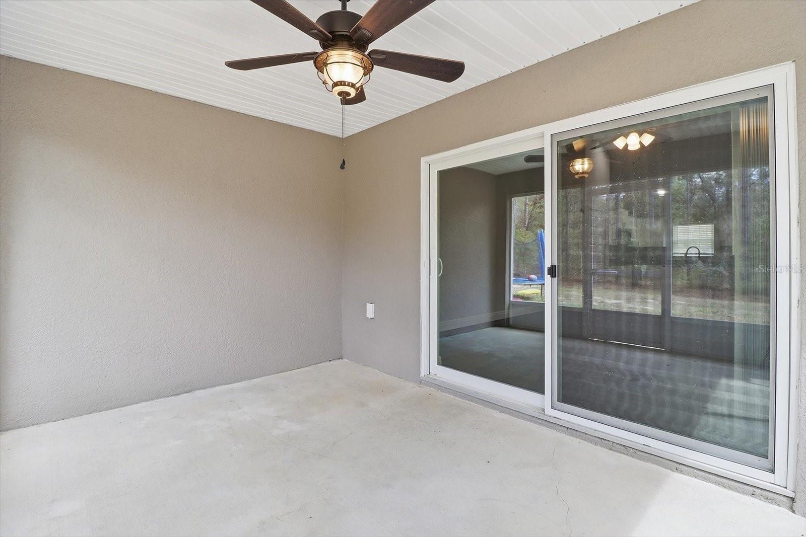 9144/9146 N Peachtree Way Property Photo 30