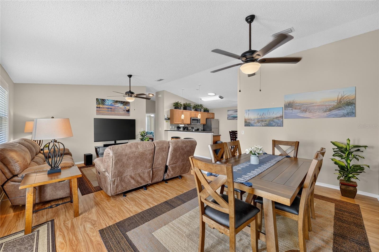 2673 Suffolk St Property Photo 11