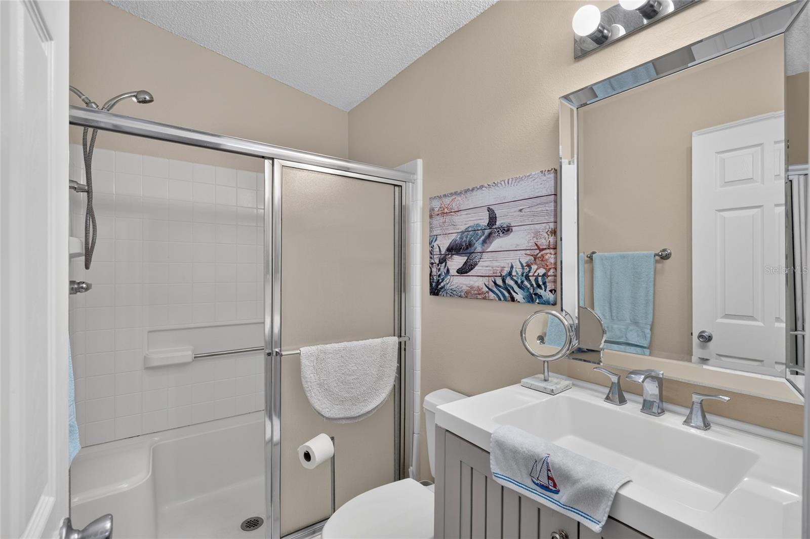 2673 Suffolk St Property Photo 15