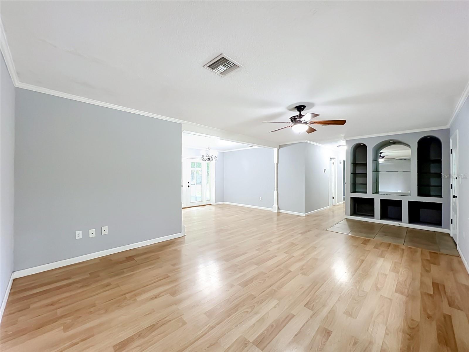 300 Pinecrest Rd Property Photo 17