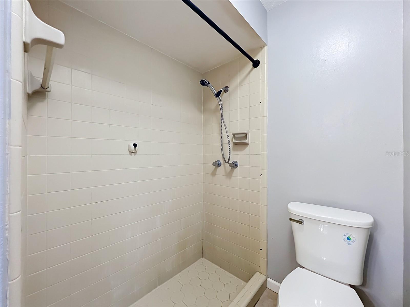 300 Pinecrest Rd Property Photo 42