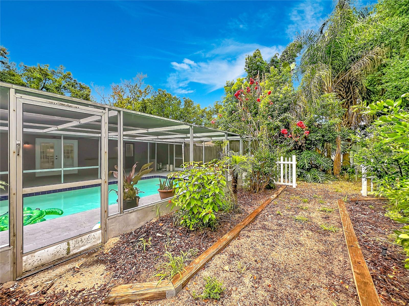 300 Pinecrest Rd Property Photo 59