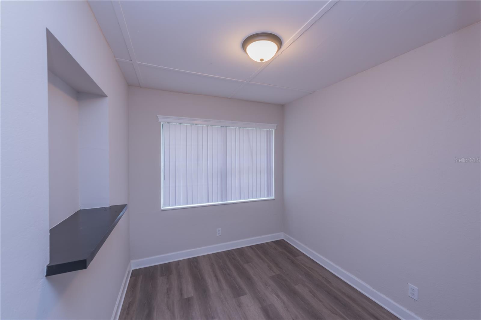 445 Walnut St Property Photo 10