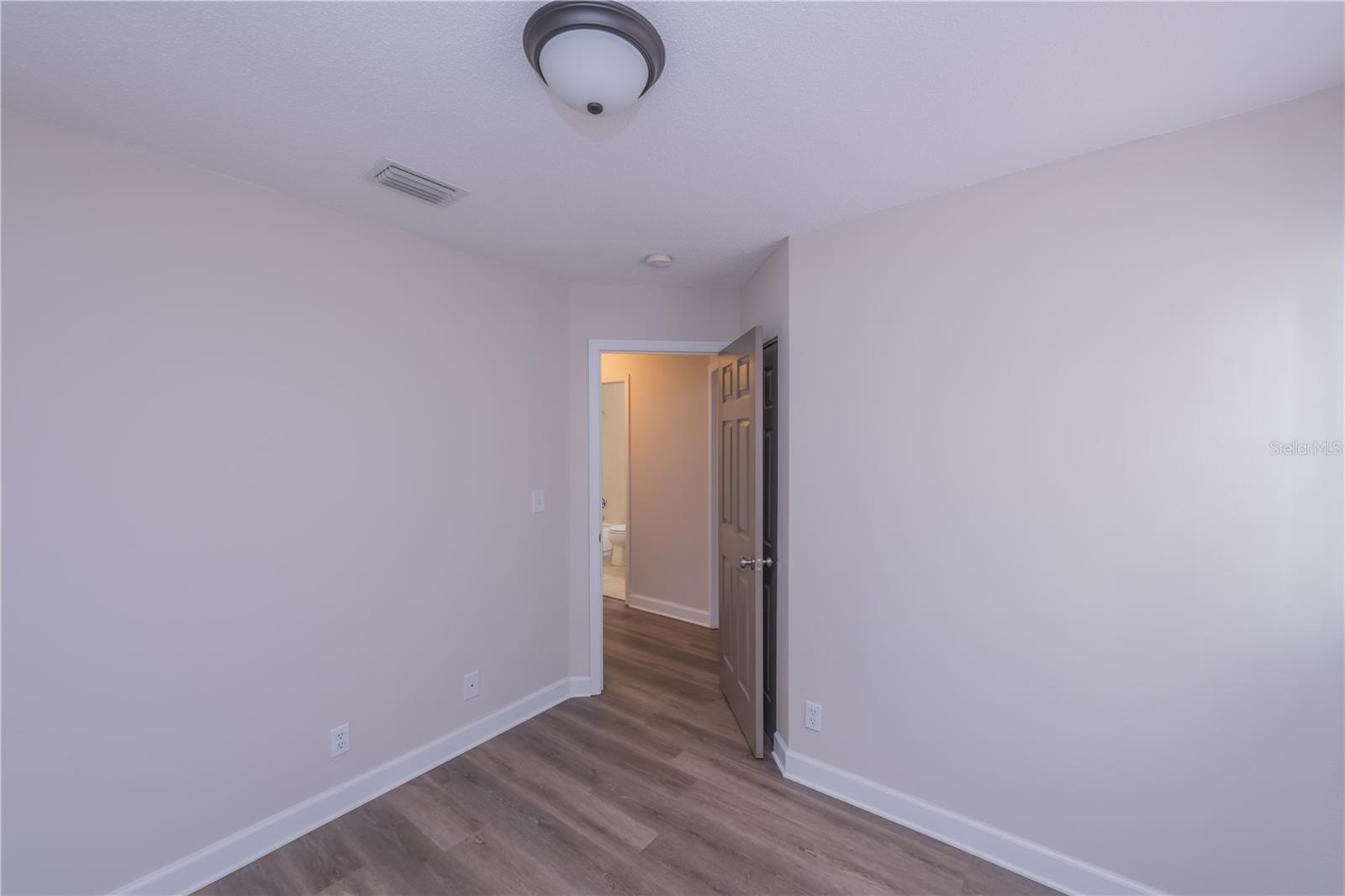 445 Walnut St Property Photo 16