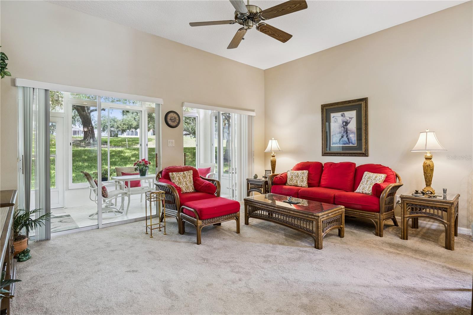 24403 Amberleaf Ct Property Photo 6