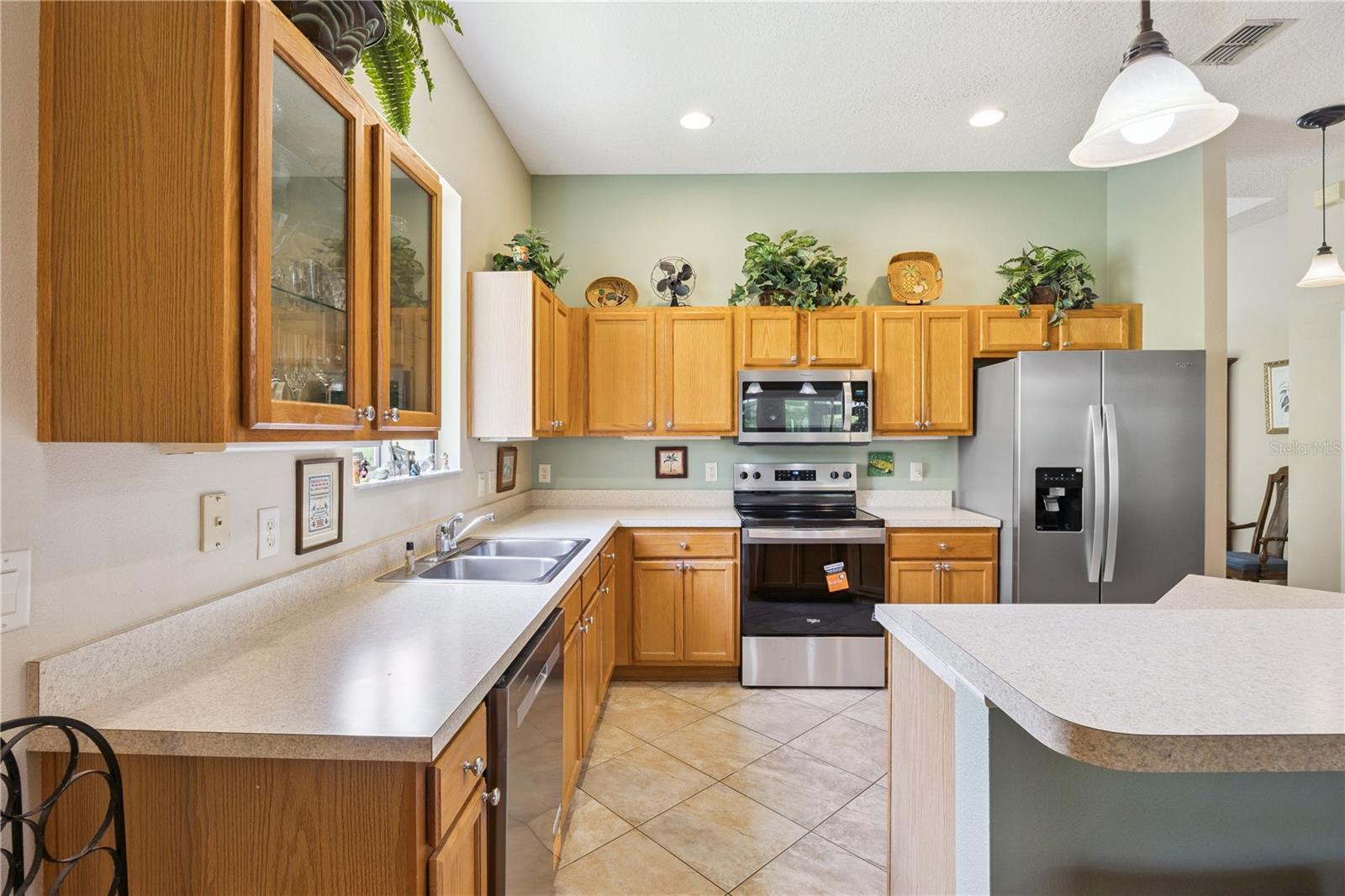 24403 Amberleaf Ct Property Photo 9