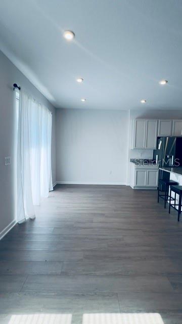 680 Bloom Ter Property Photo 5