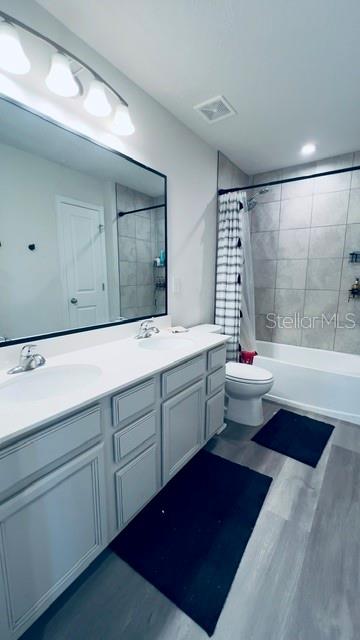 680 Bloom Ter Property Photo 16