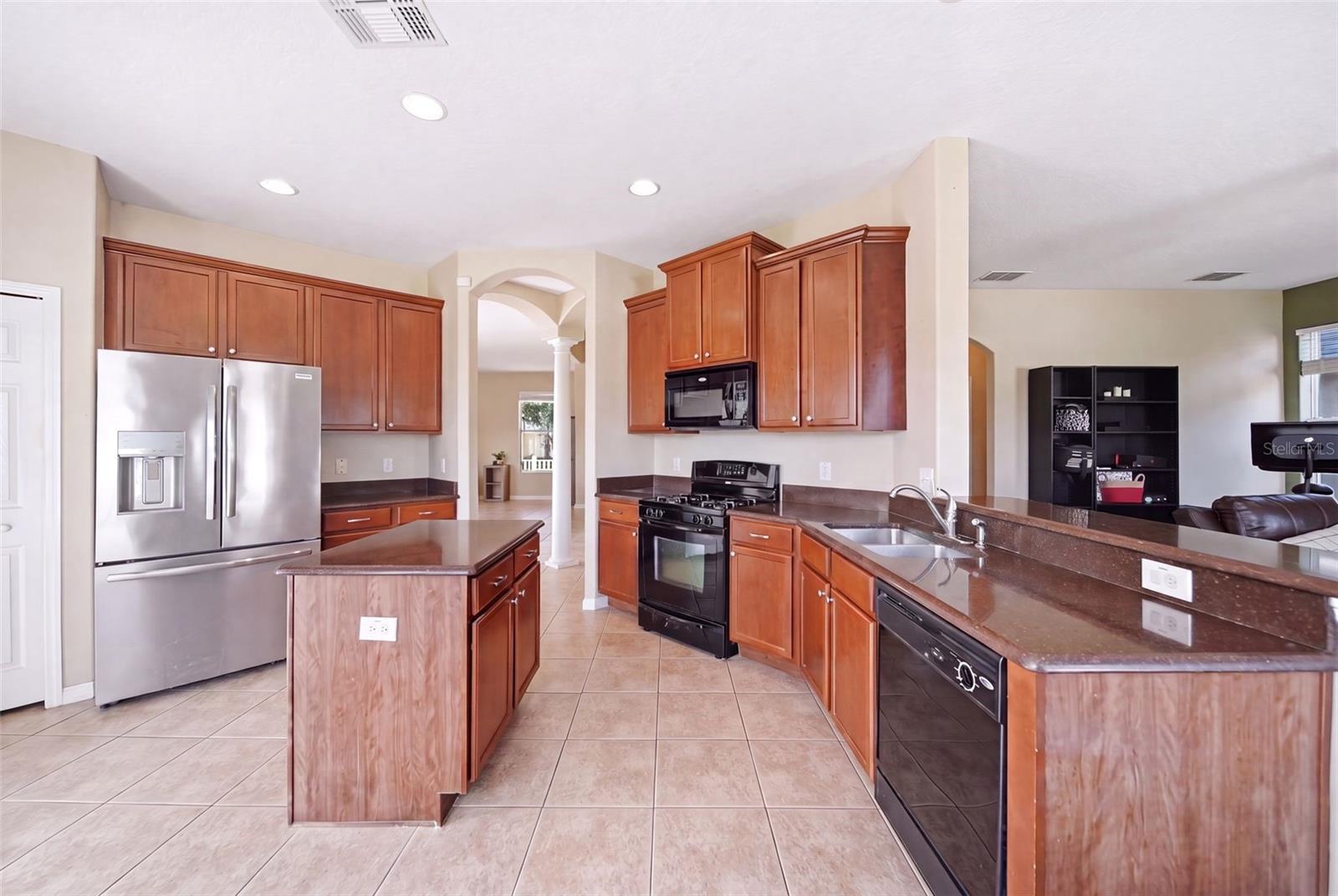 2391 Sabastian St Property Photo 14
