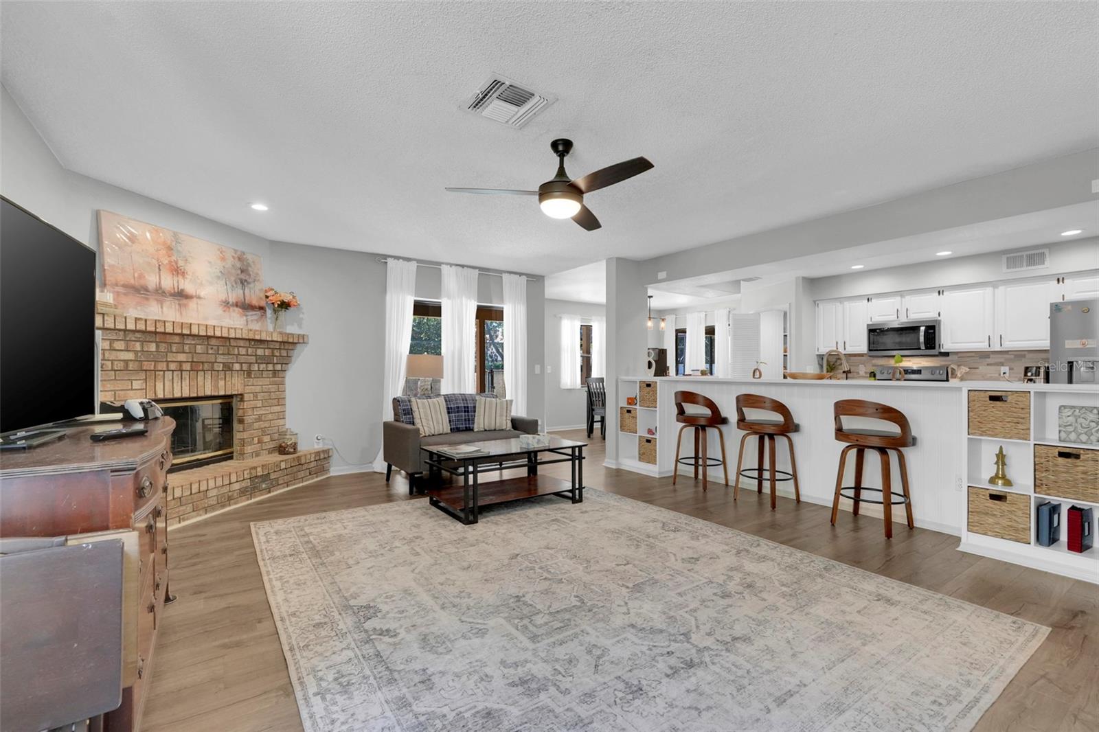 305 Forrest Crest Ct Property Photo 15