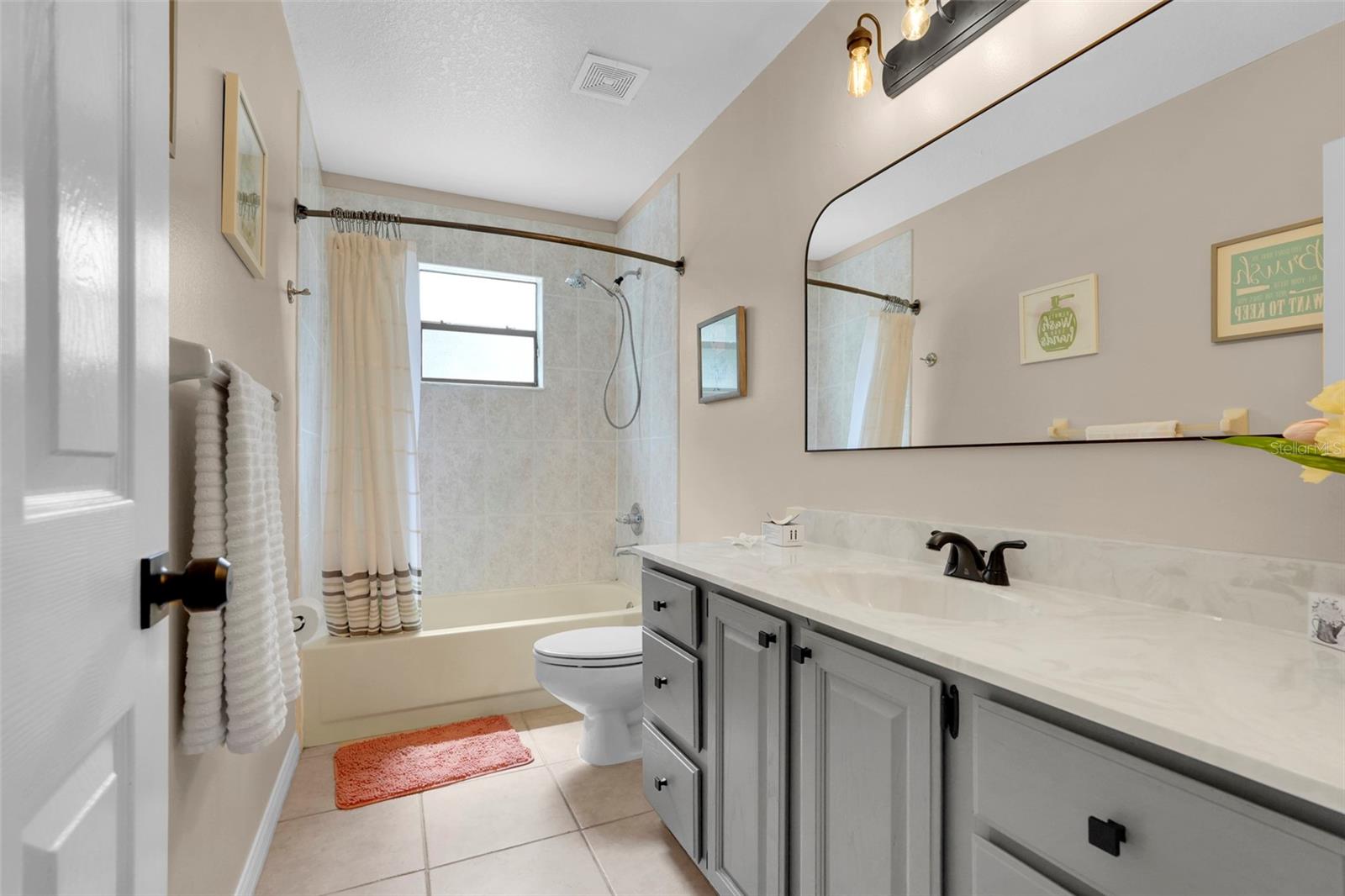 305 Forrest Crest Ct Property Photo 33
