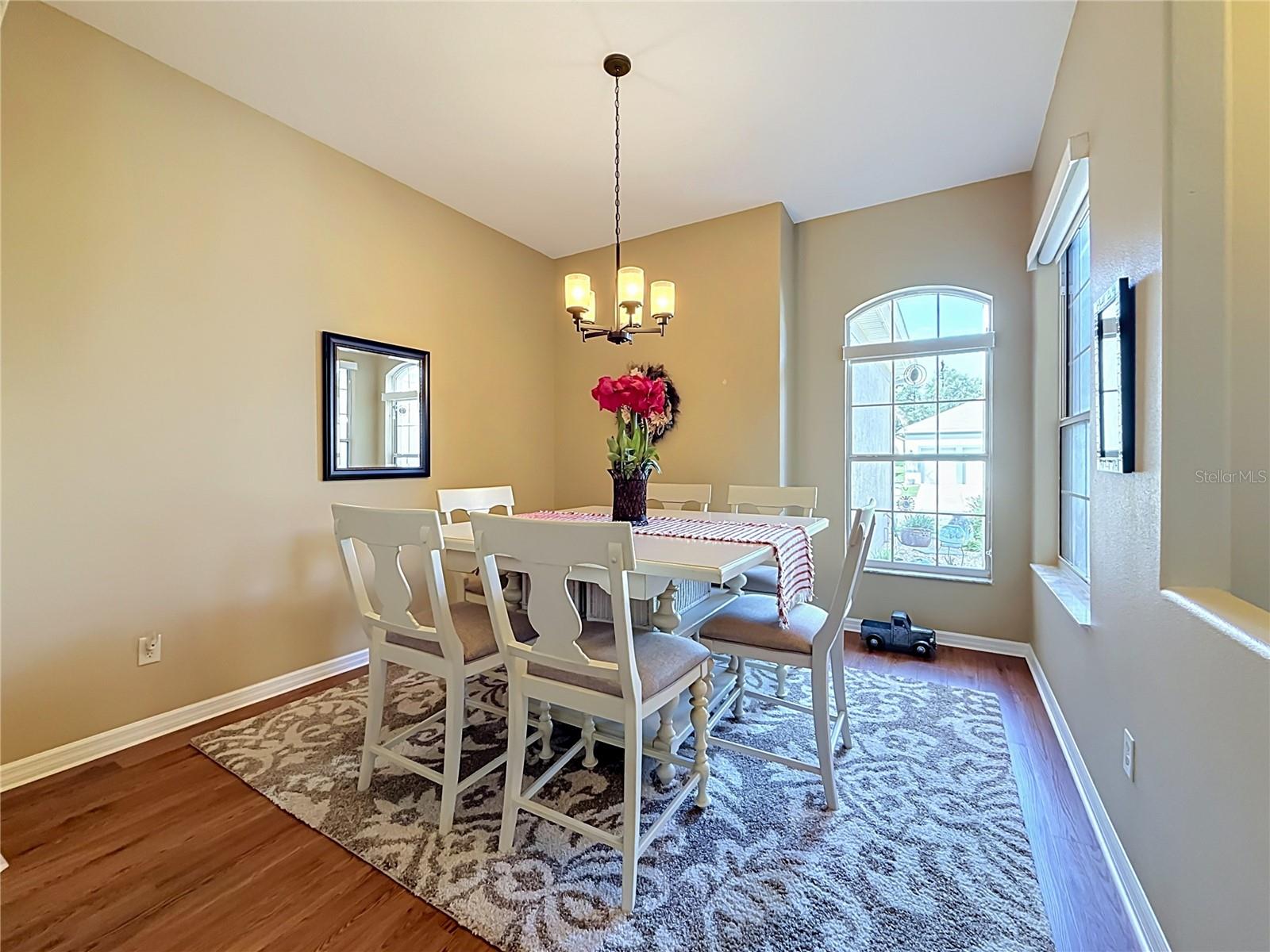 25524 Laurel Valley Rd Property Photo 11