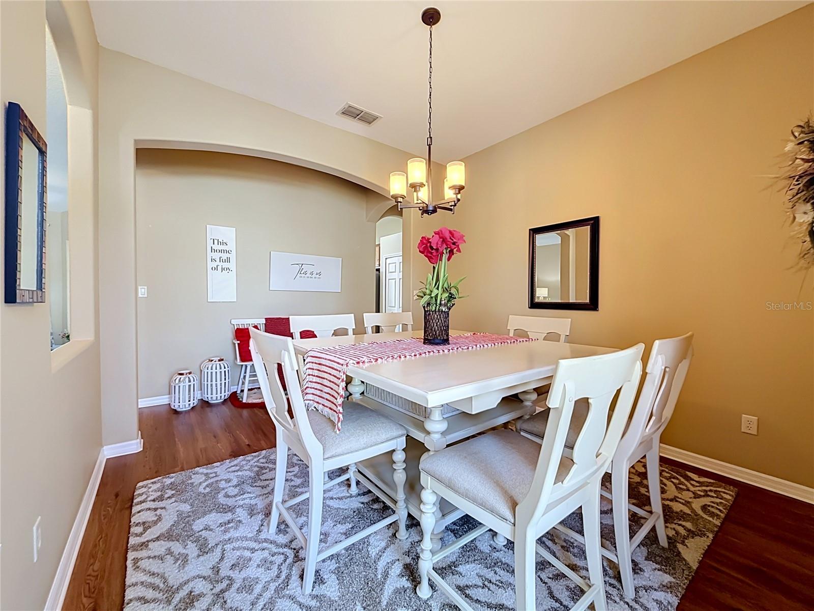 25524 Laurel Valley Rd Property Photo 12