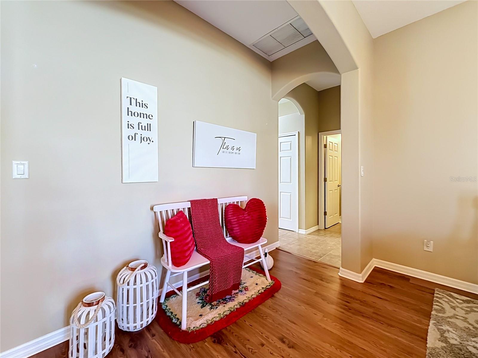 25524 Laurel Valley Rd Property Photo 13