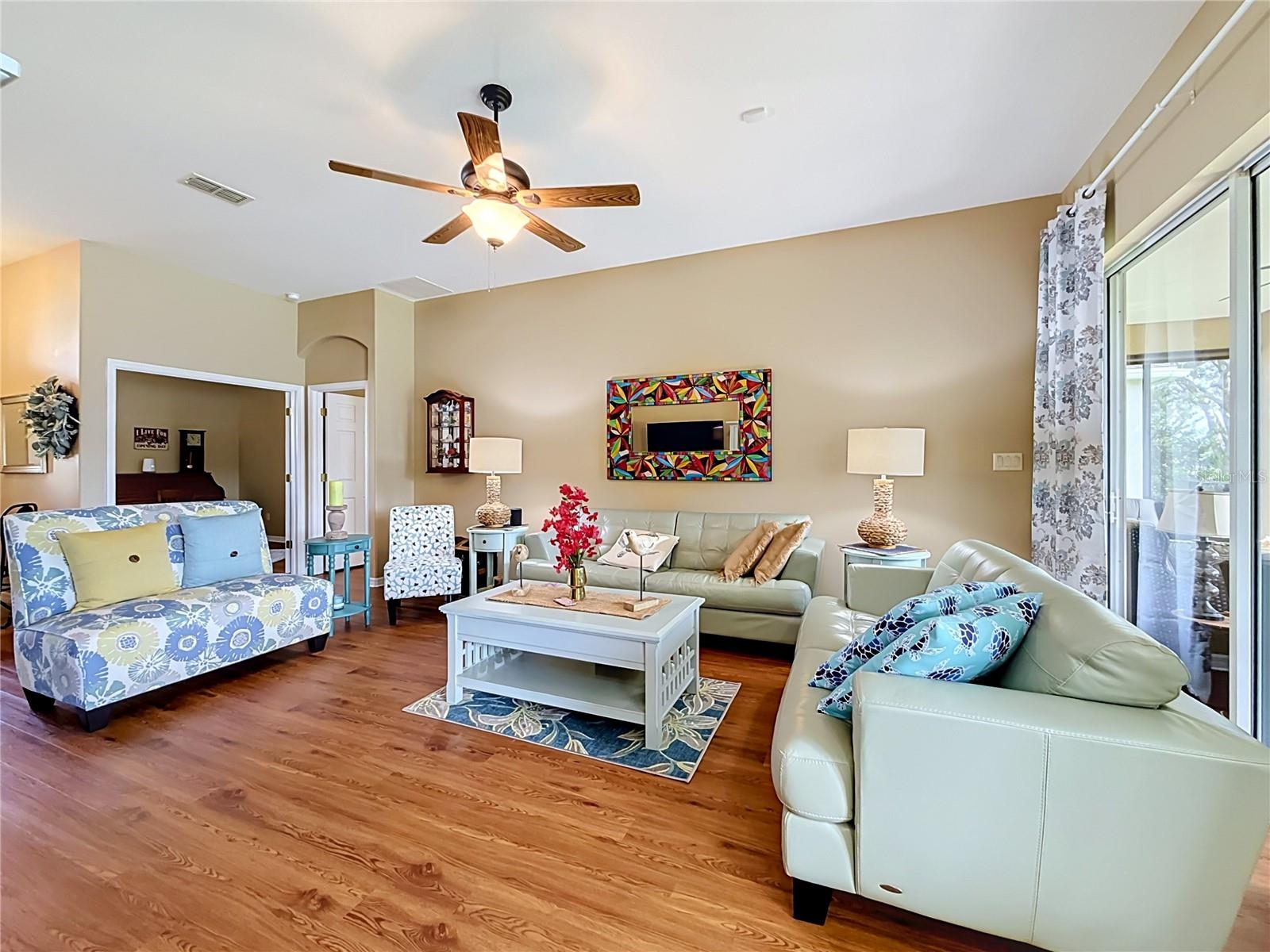 25524 Laurel Valley Rd Property Photo 16