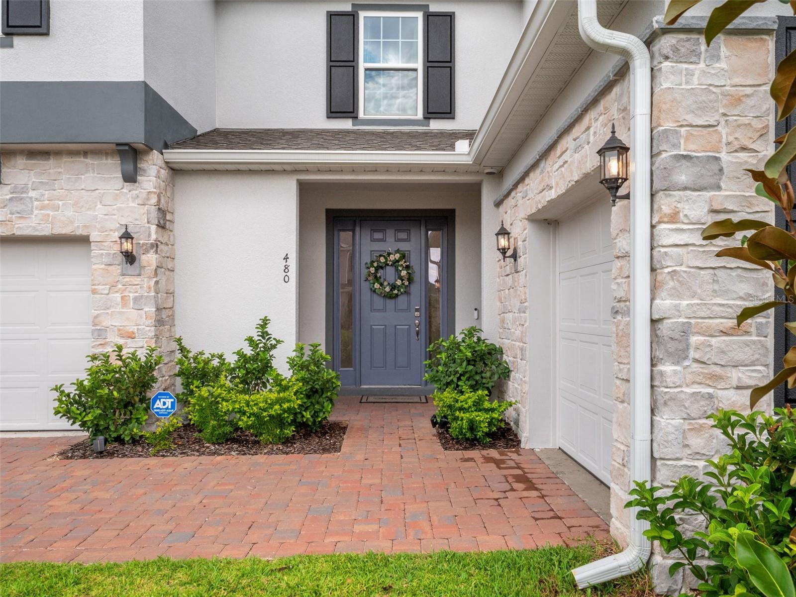 480 Switchgrass Loop Property Photo 4