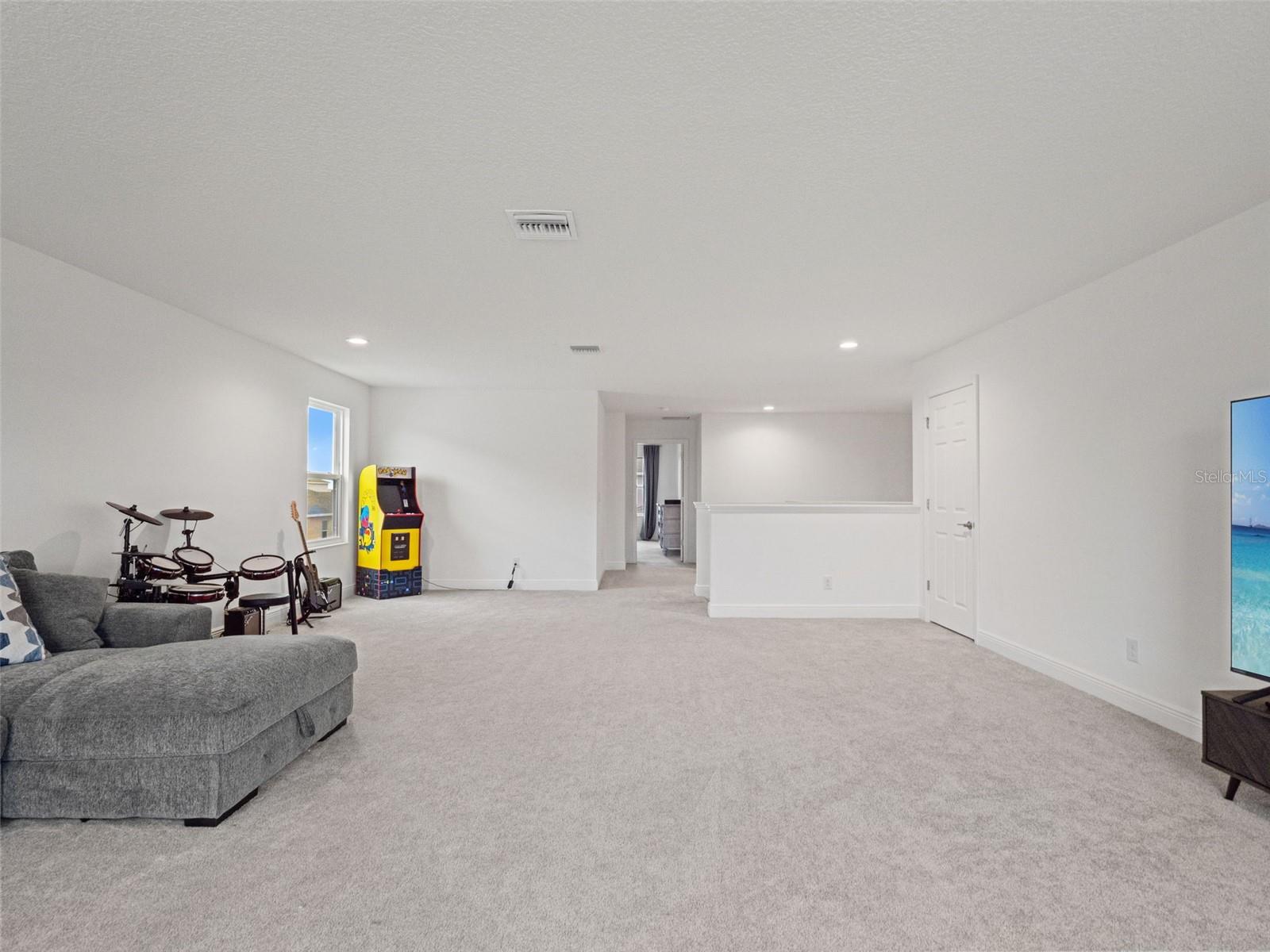 480 Switchgrass Loop Property Photo 30