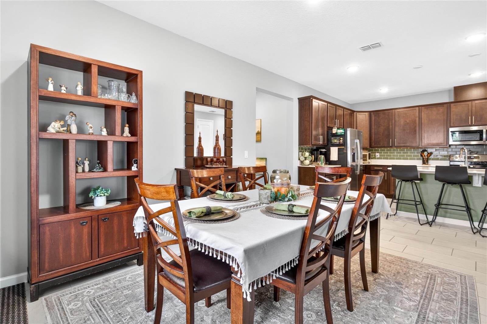 3625 Sublett Loop Property Photo 9