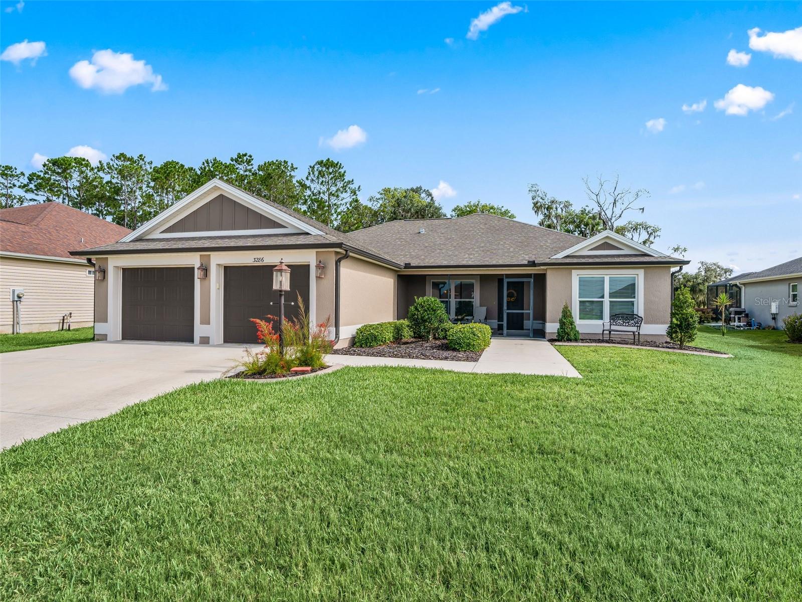 3286 Dzuro Dr Property Photo 6