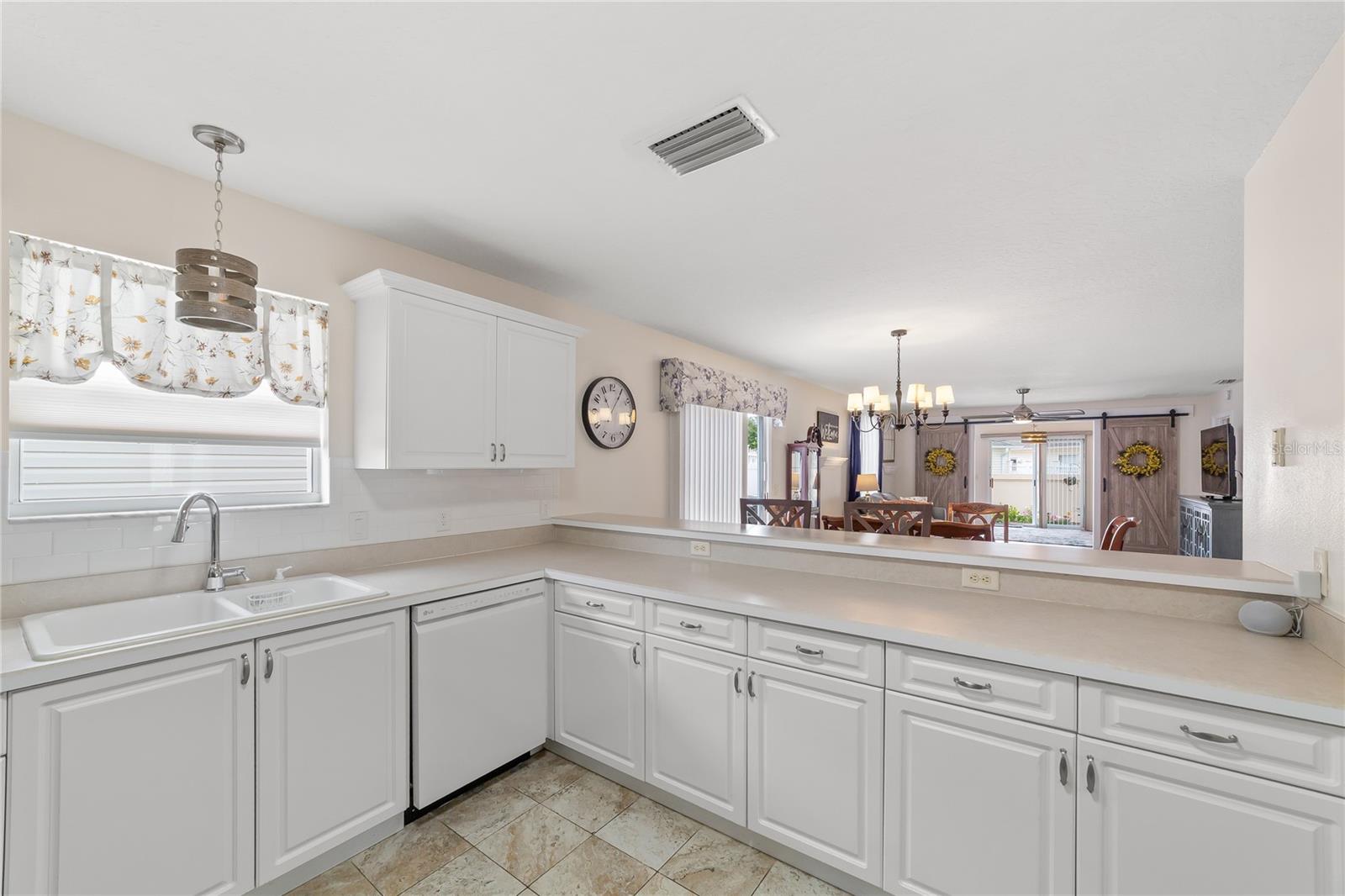 7618 Se 171st Sun Valley Pl Property Photo 10