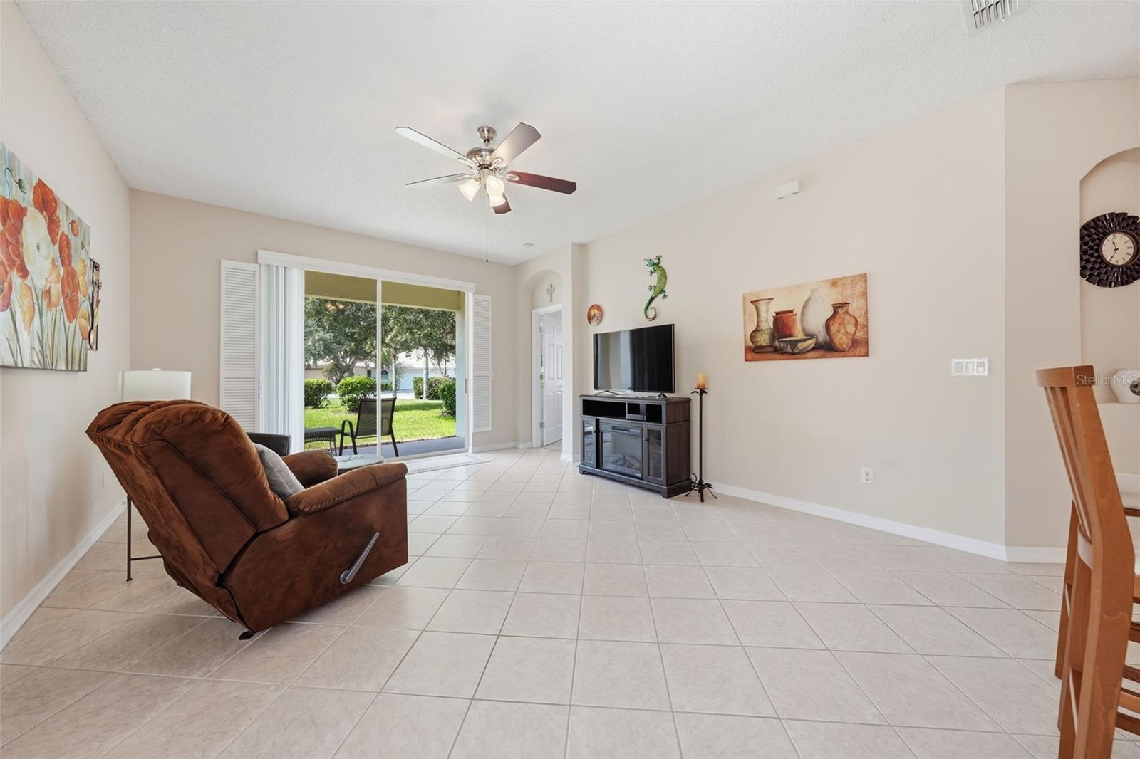 9076 Saint Andrews Way Property Photo 9