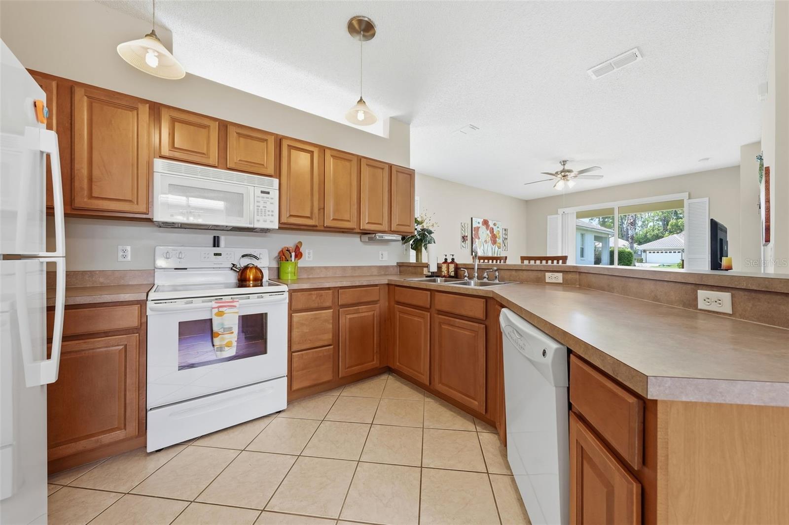9076 Saint Andrews Way Property Photo 15