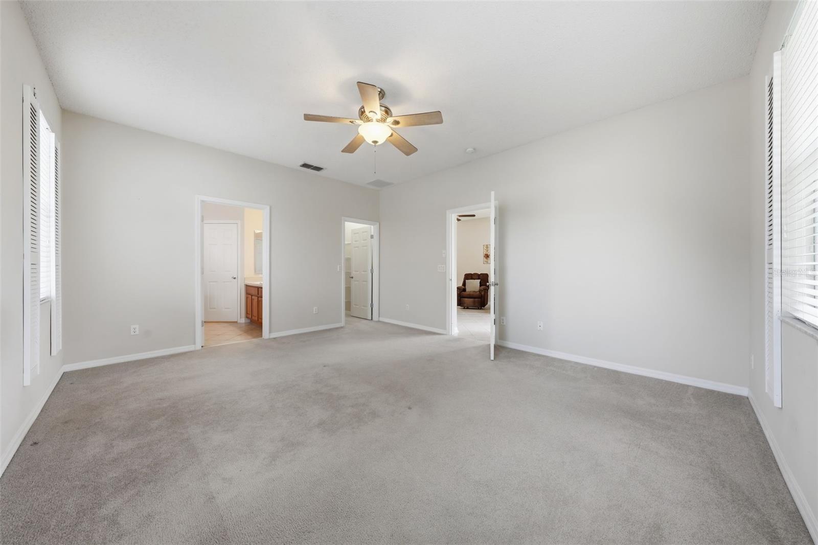 9076 Saint Andrews Way Property Photo 30