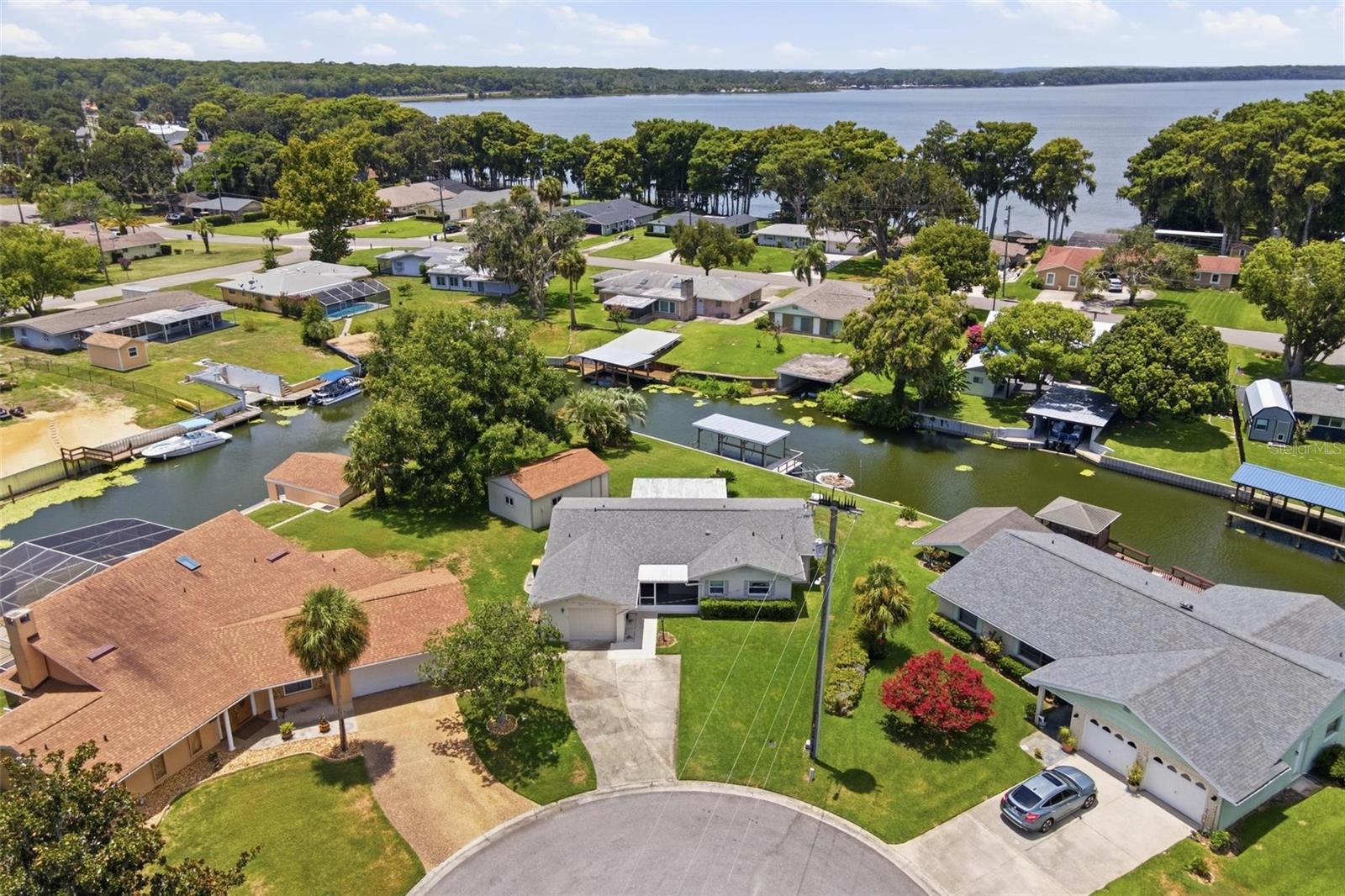 1631 CANAL CT