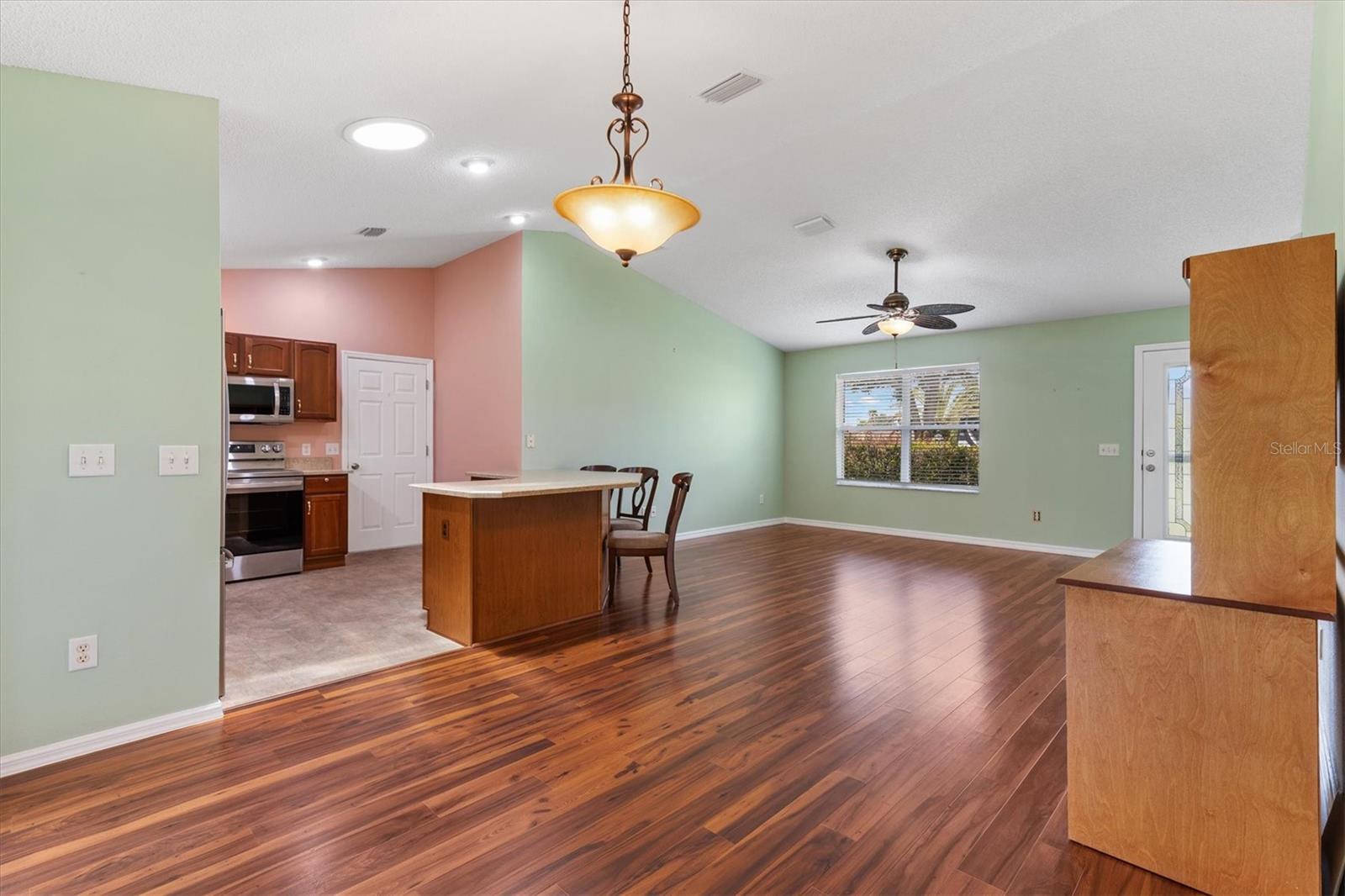 1630 Abercrombie Way Property Photo 9