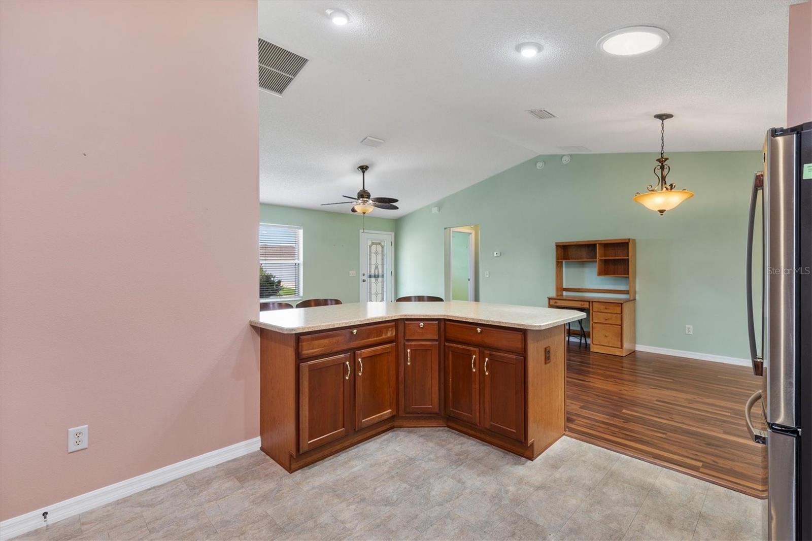 1630 Abercrombie Way Property Photo 11