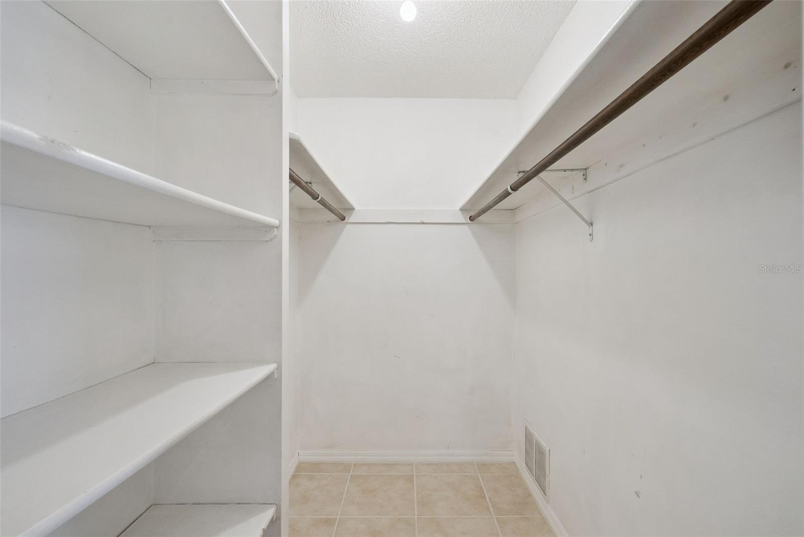 1452 Dingens Ave Property Photo 29