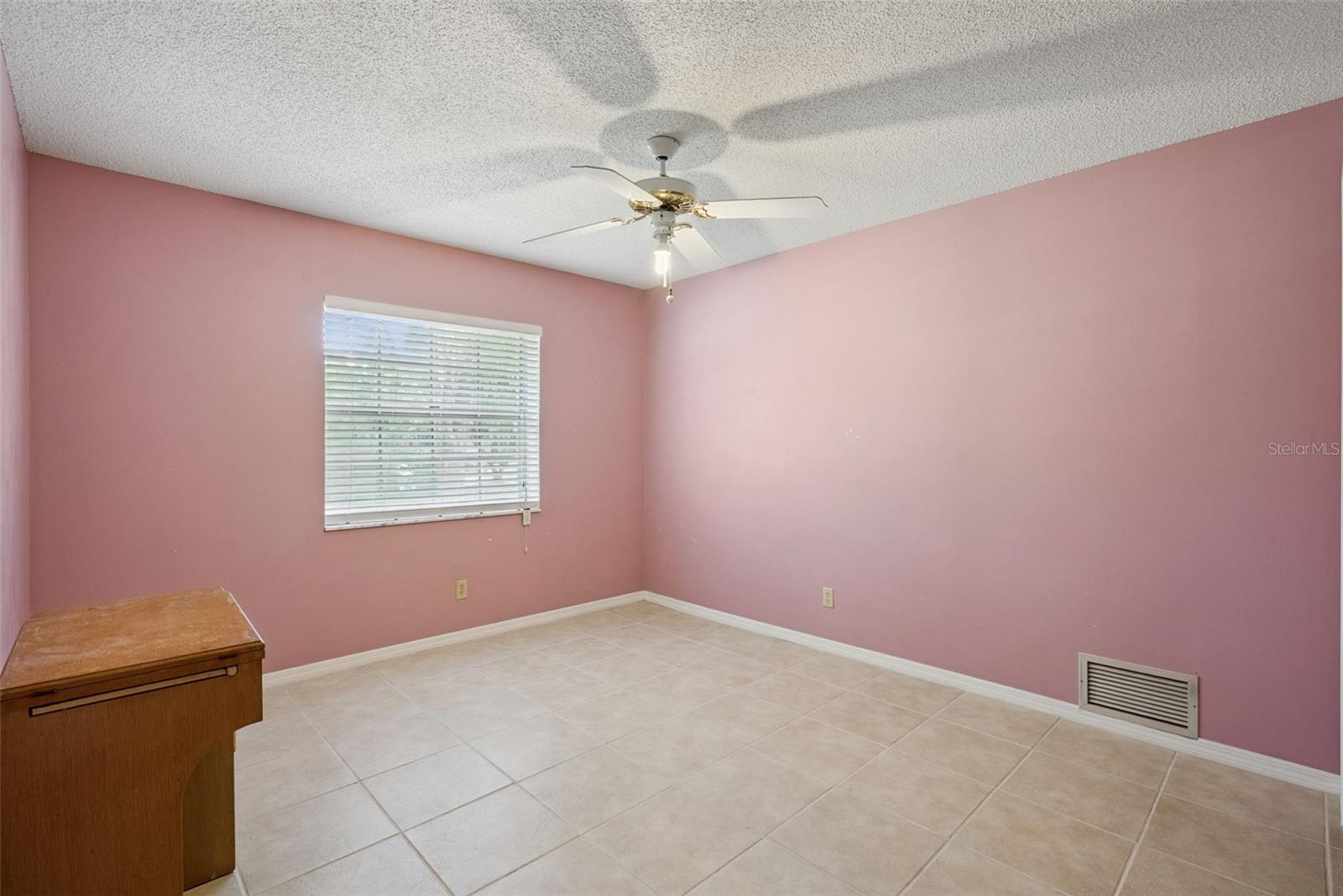 1452 Dingens Ave Property Photo 33