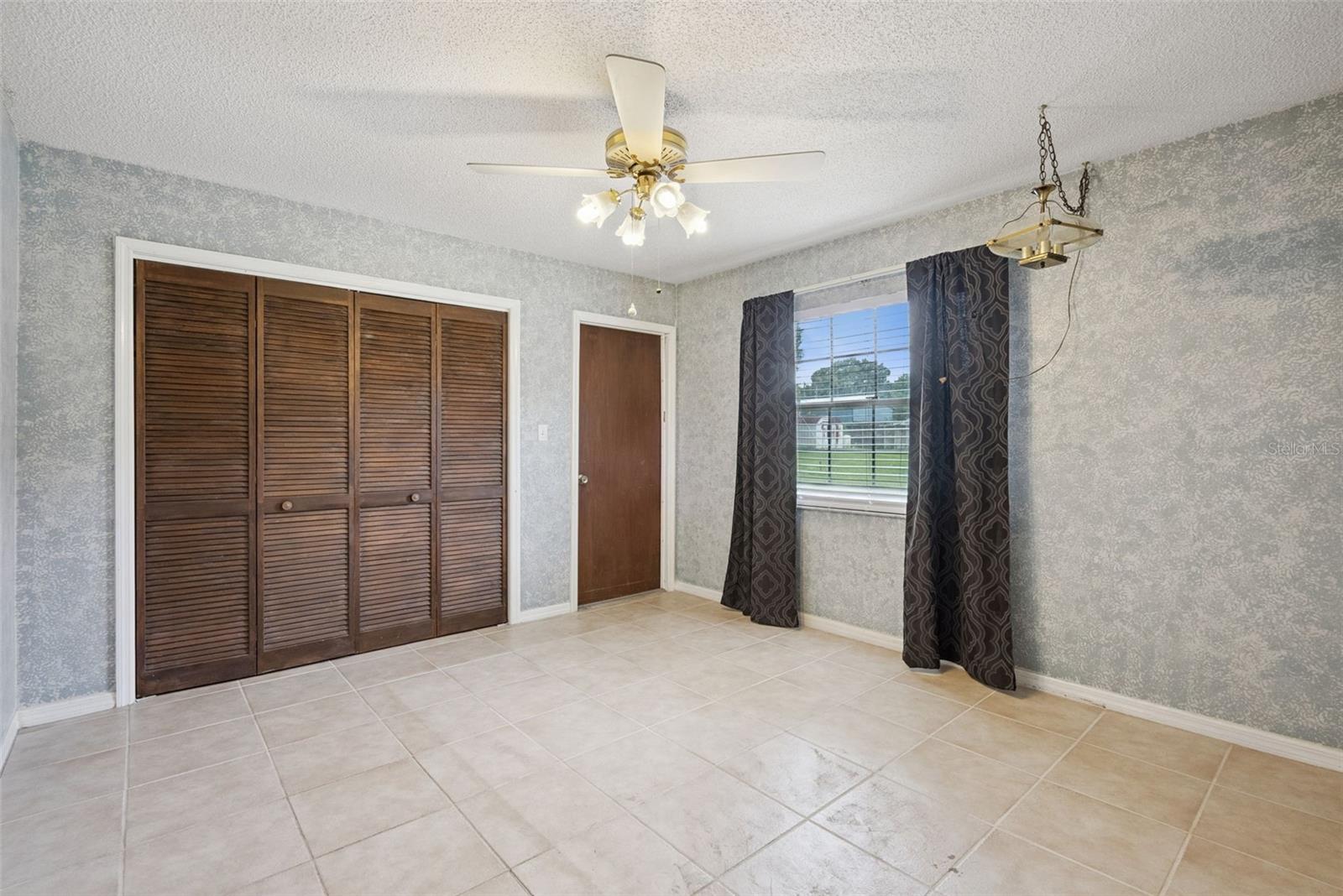 1452 Dingens Ave Property Photo 36