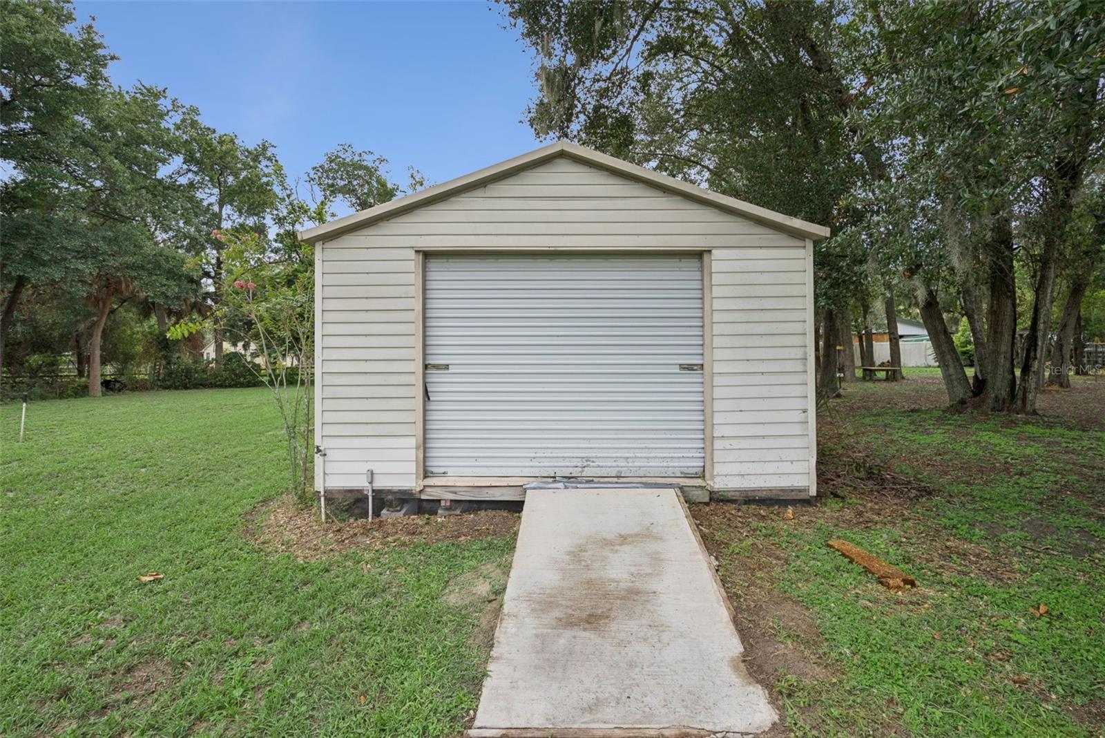 1452 Dingens Ave Property Photo 43
