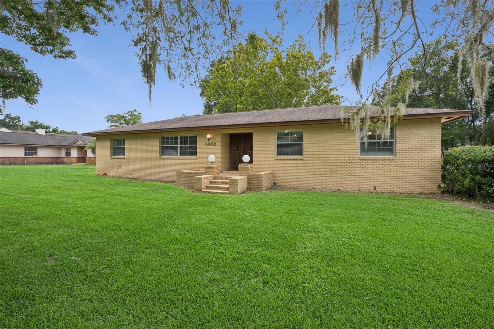 1452 Dingens Ave Property Photo 53