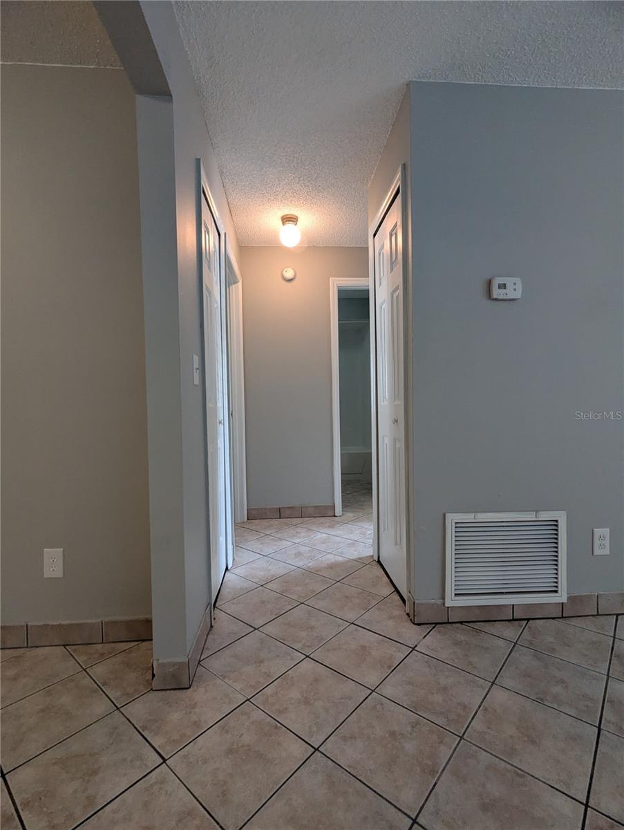 910 South Center St #910 Property Photo 11