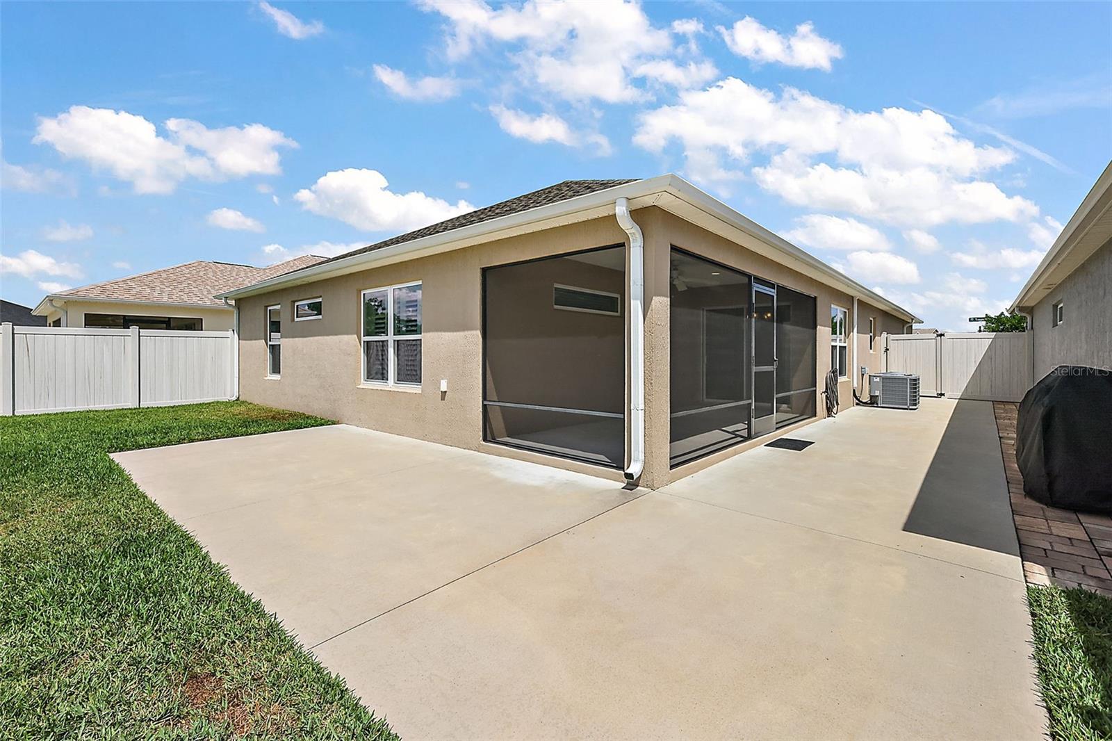 1818 Trimarche Ter Property Photo 8