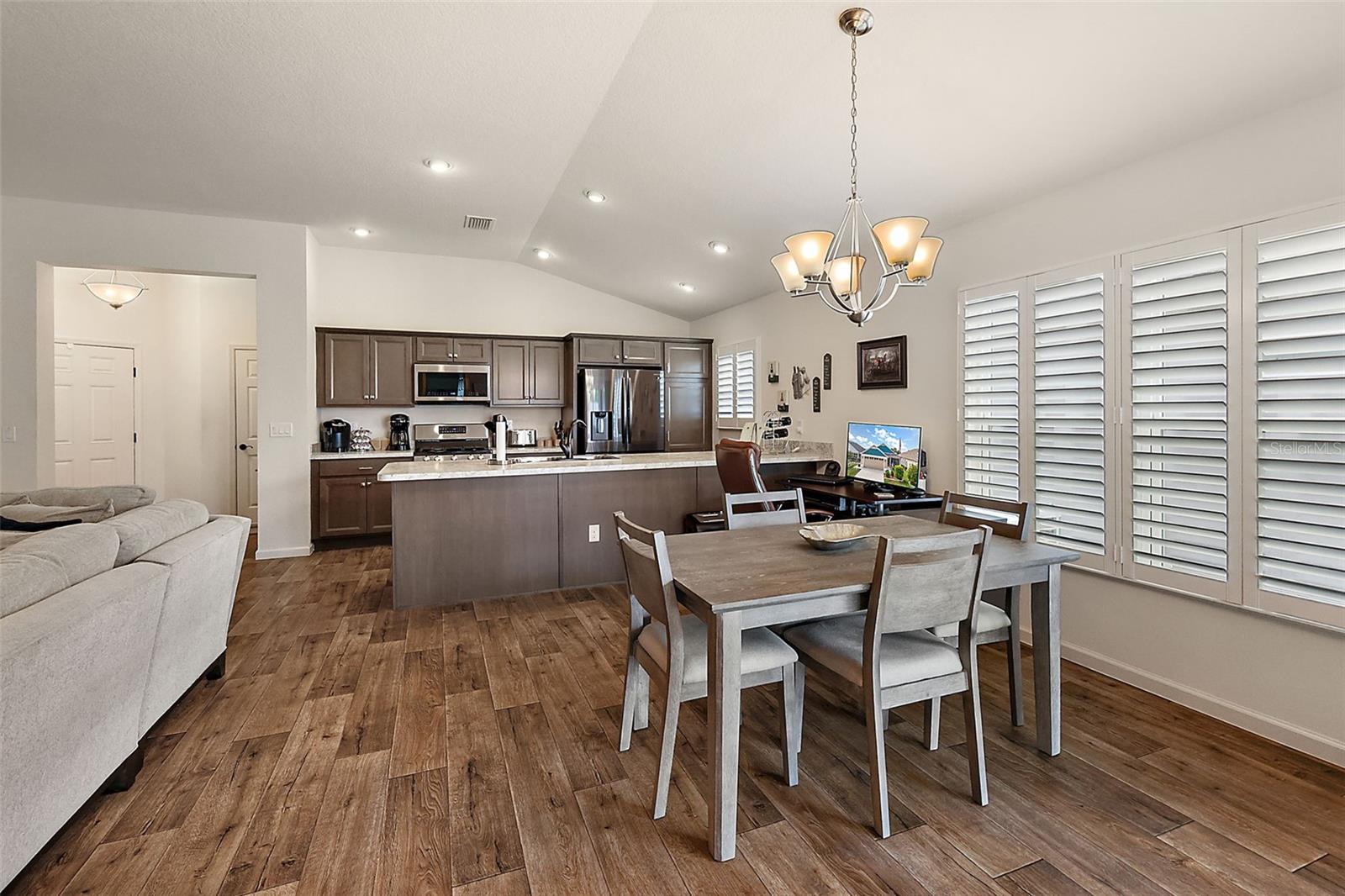 1818 Trimarche Ter Property Photo 18
