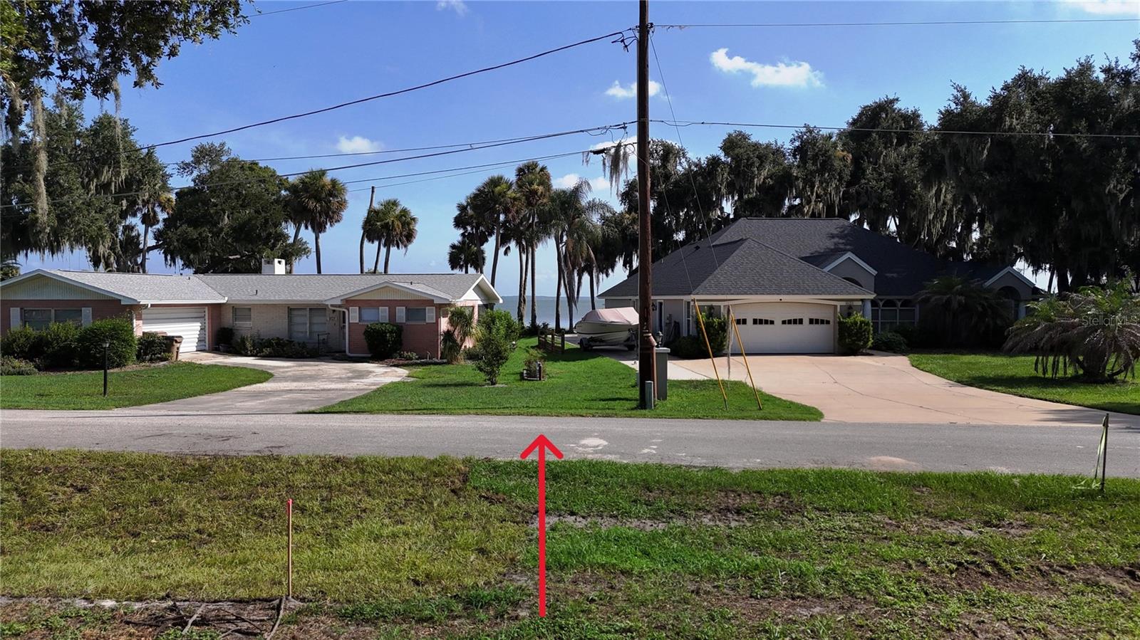 Lakeside Dr Property Photo 12