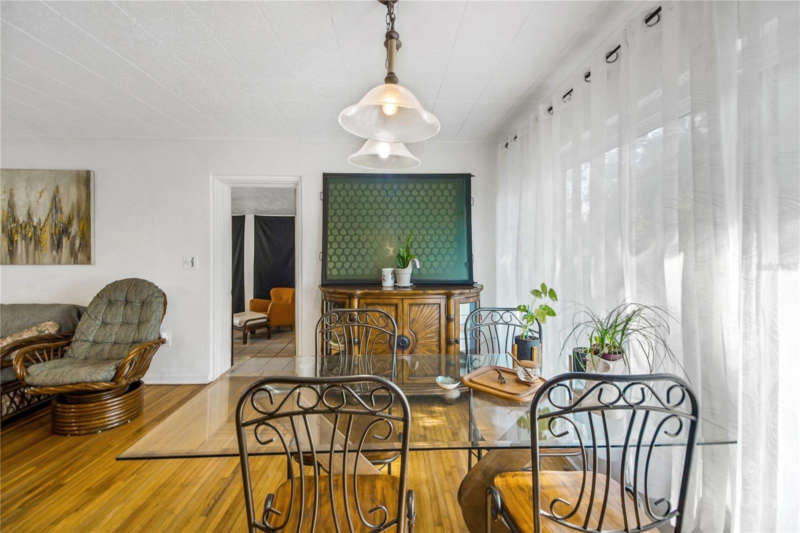 114 Park Ave Property Photo 11