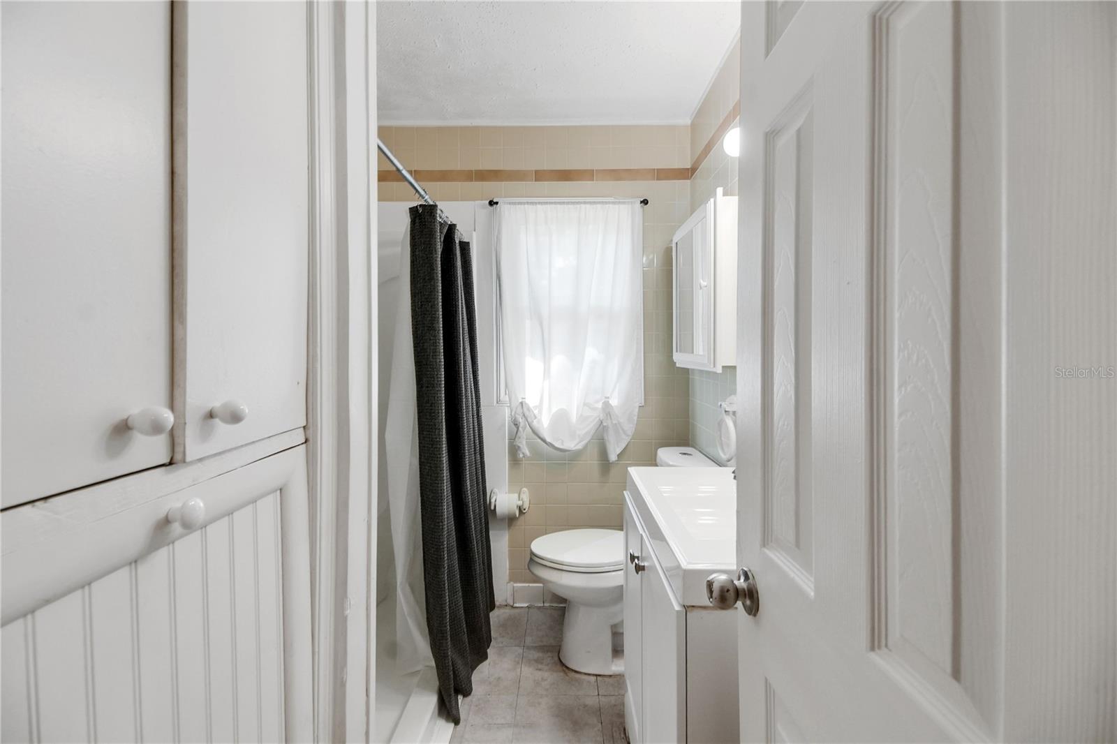 114 Park Ave Property Photo 15