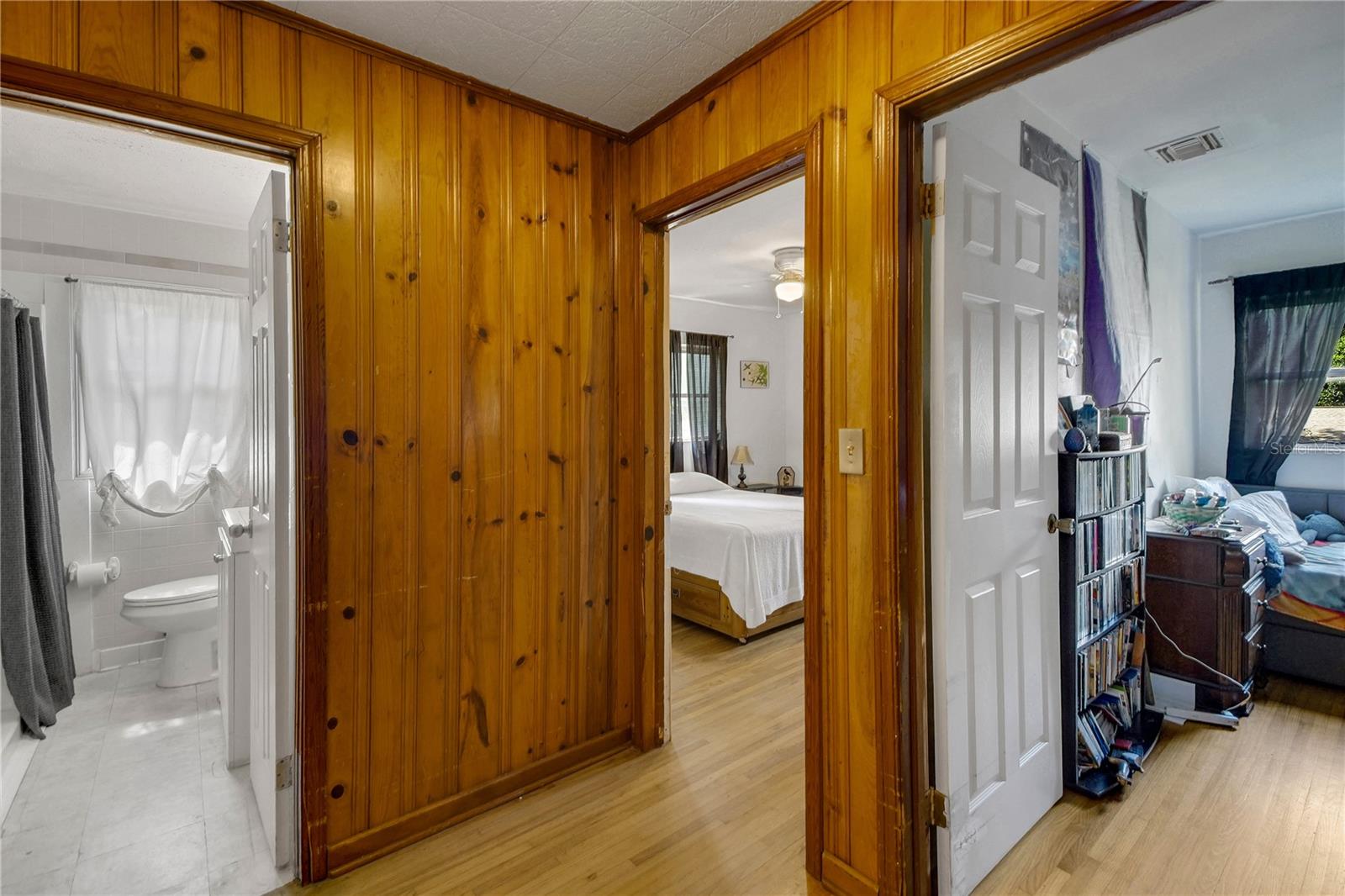 114 Park Ave Property Photo 24