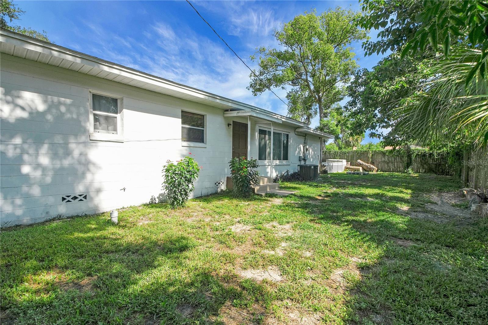 114 Park Ave Property Photo 39