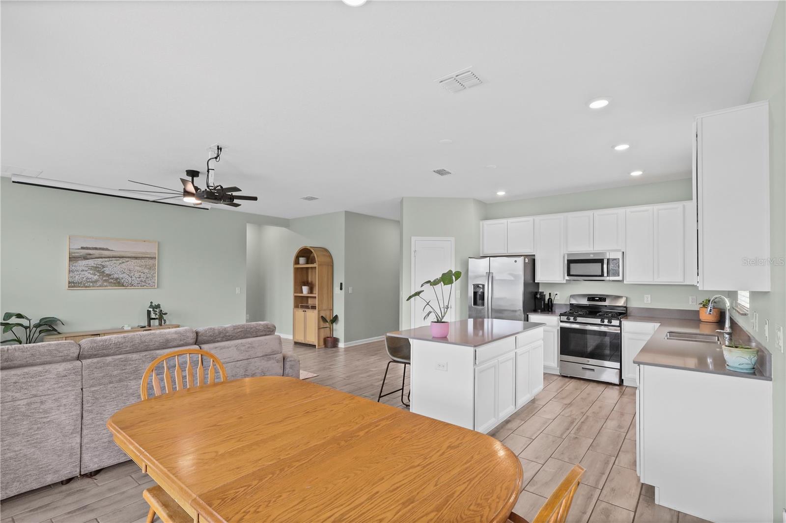 33571 Sky Blossom Cir Property Photo 19