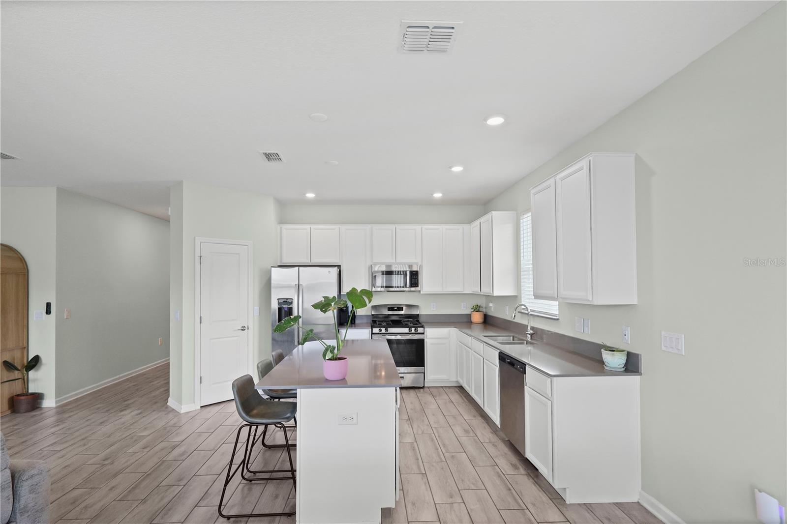 33571 Sky Blossom Cir Property Photo 23