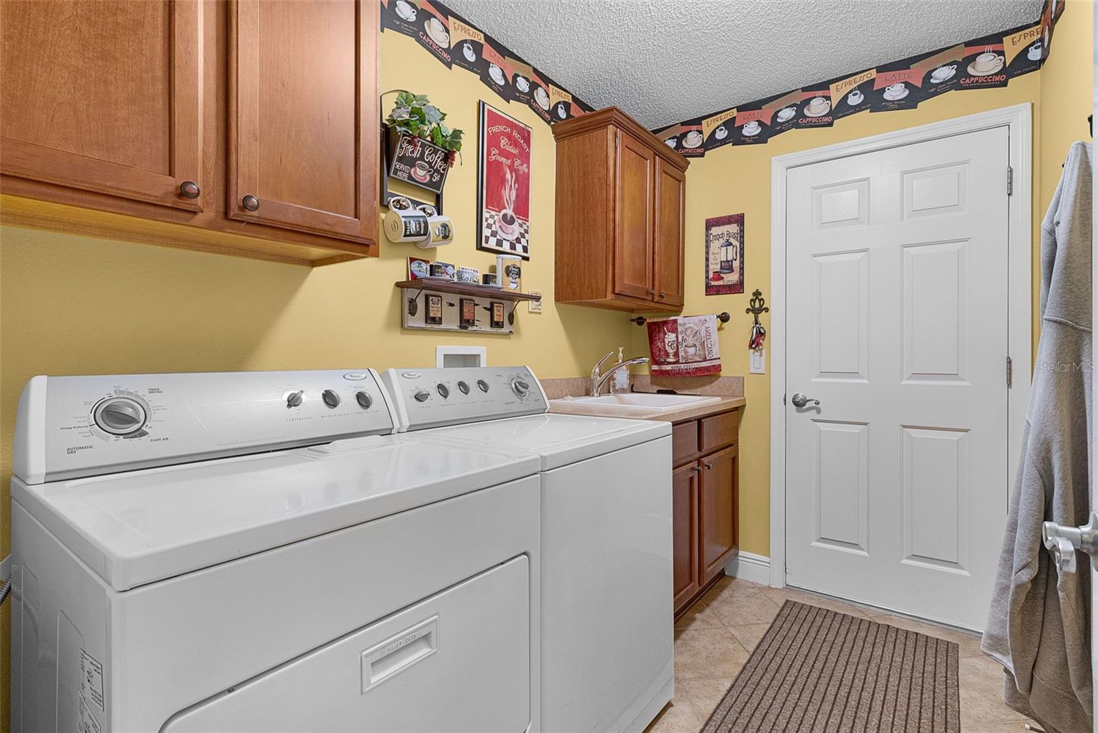 1281 Bethune Way Property Photo 41