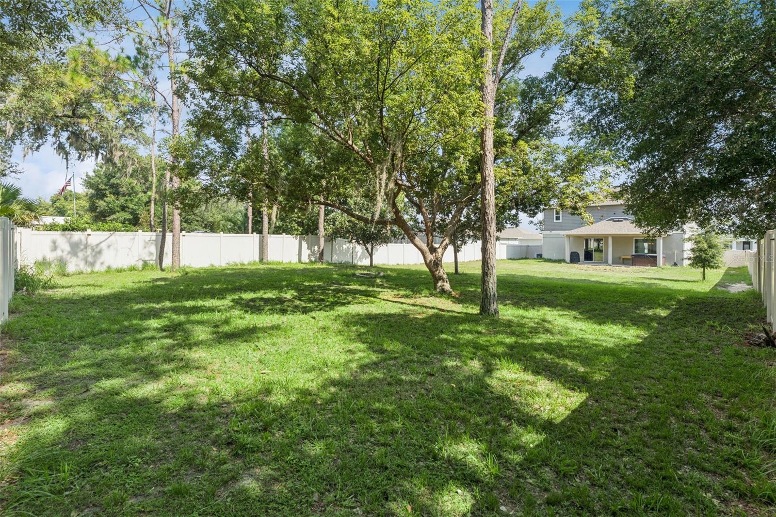 15898 Bradicks Ct Property Photo 26
